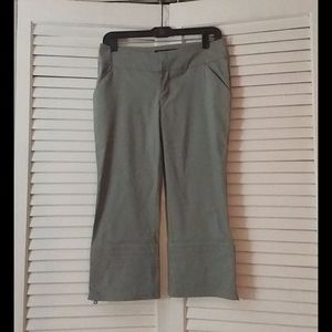 Guess Capris